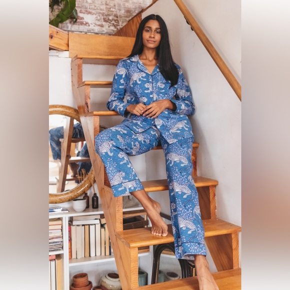 Printfresh Other - Printfresh Pajama Set (Top and Pants) in Blue/Indigo Leopard Bagheera, Size M